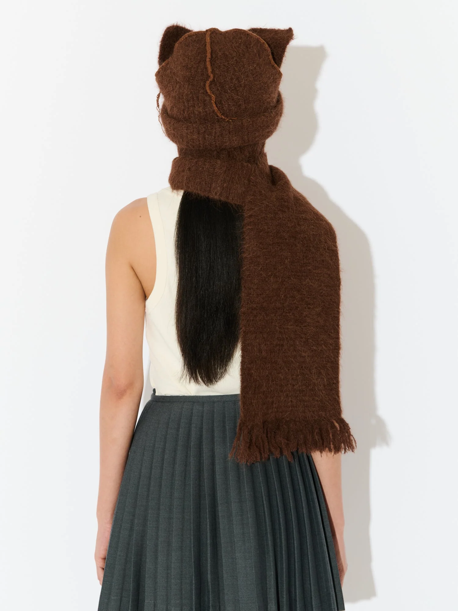 ALPACA CHUNKY EARS BEANIE SCARF in BROWN - Image 4
