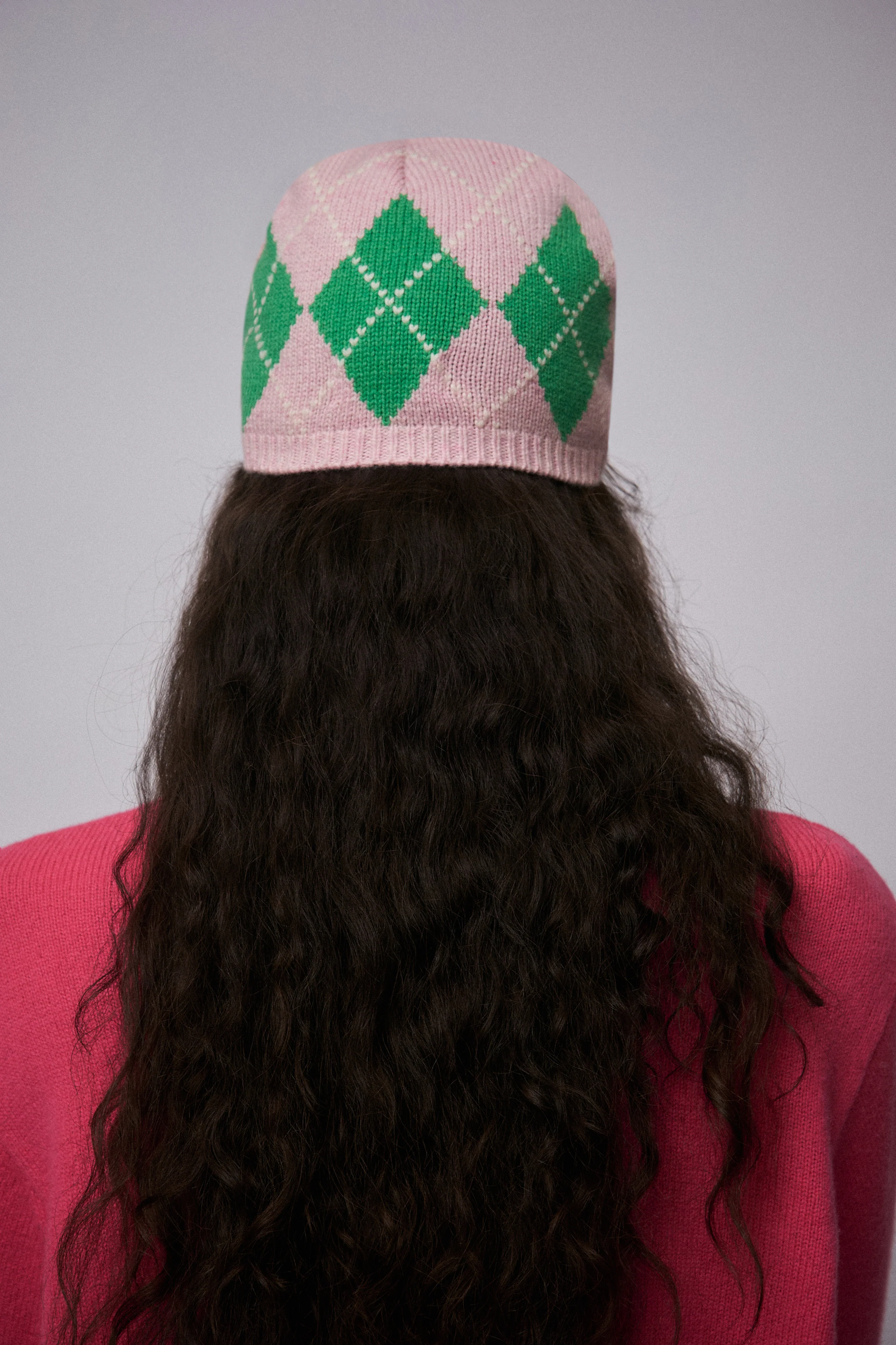 ARGYLE RIB BEANIE EXCLUSIVE in PINK GREEN - Image 4