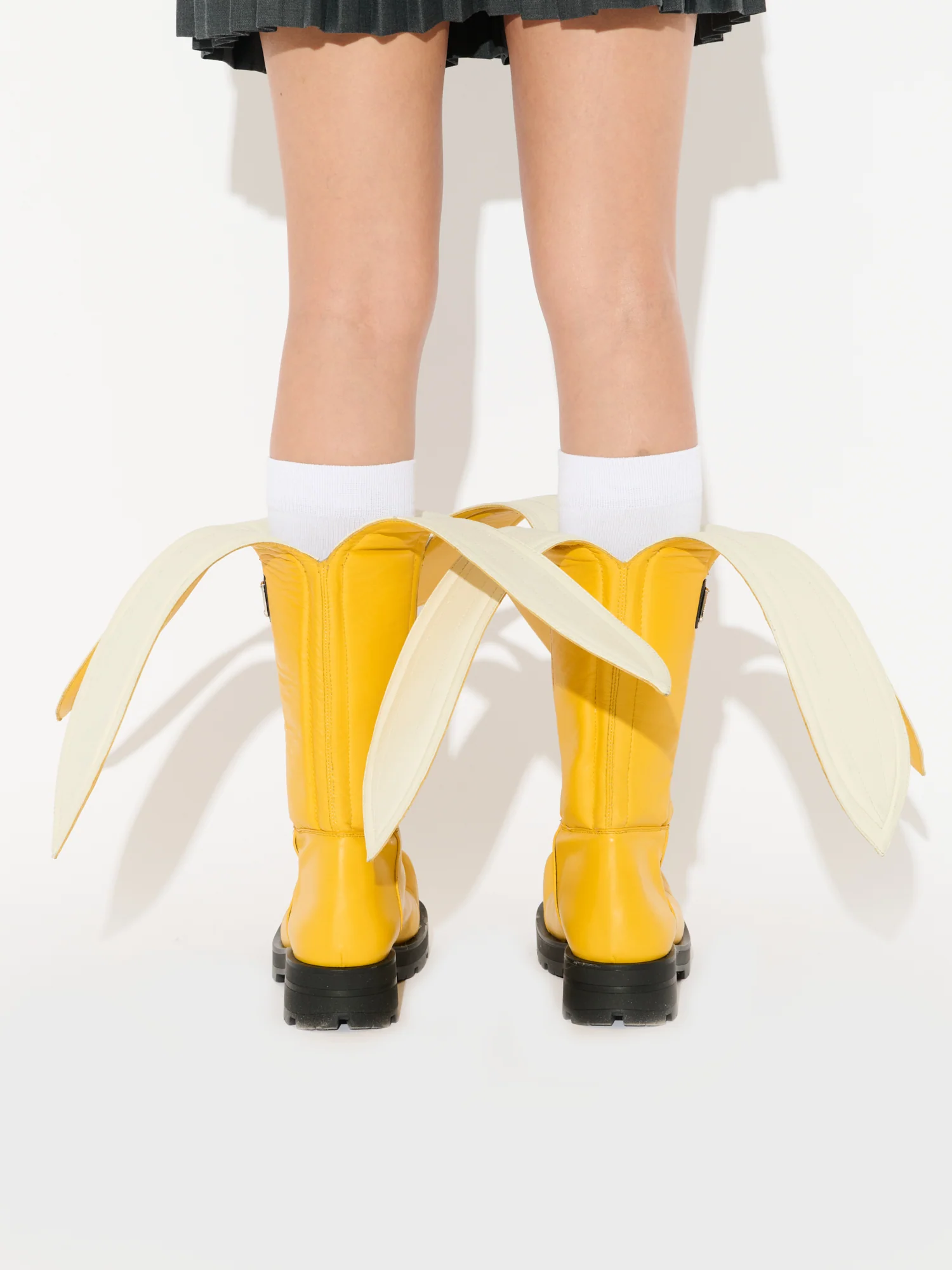 BANANA BOOT MOGGIES in YELLOW - Image 5