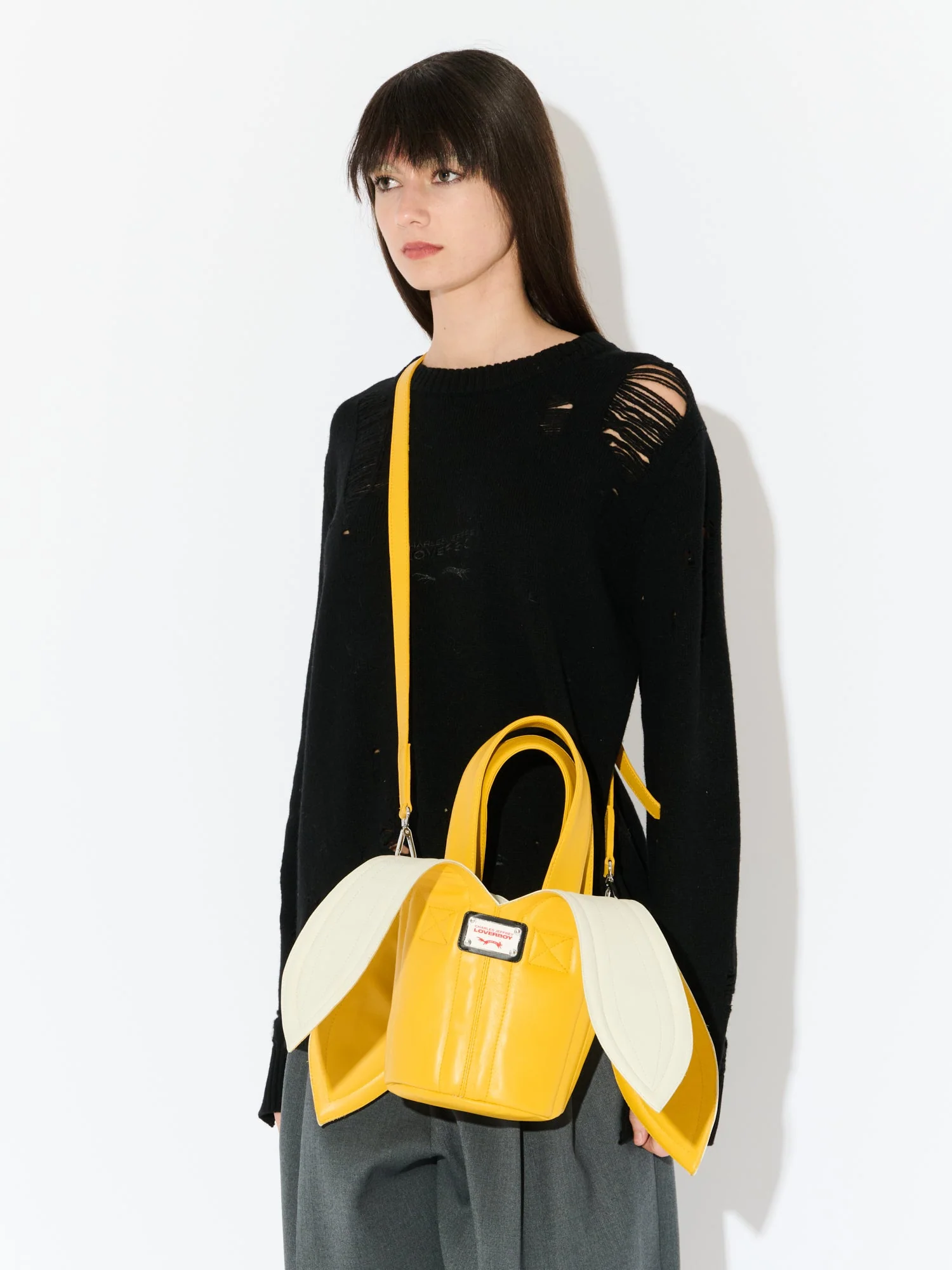 BANANA BUCKET BAG in YELLOW ECRU - Image 3