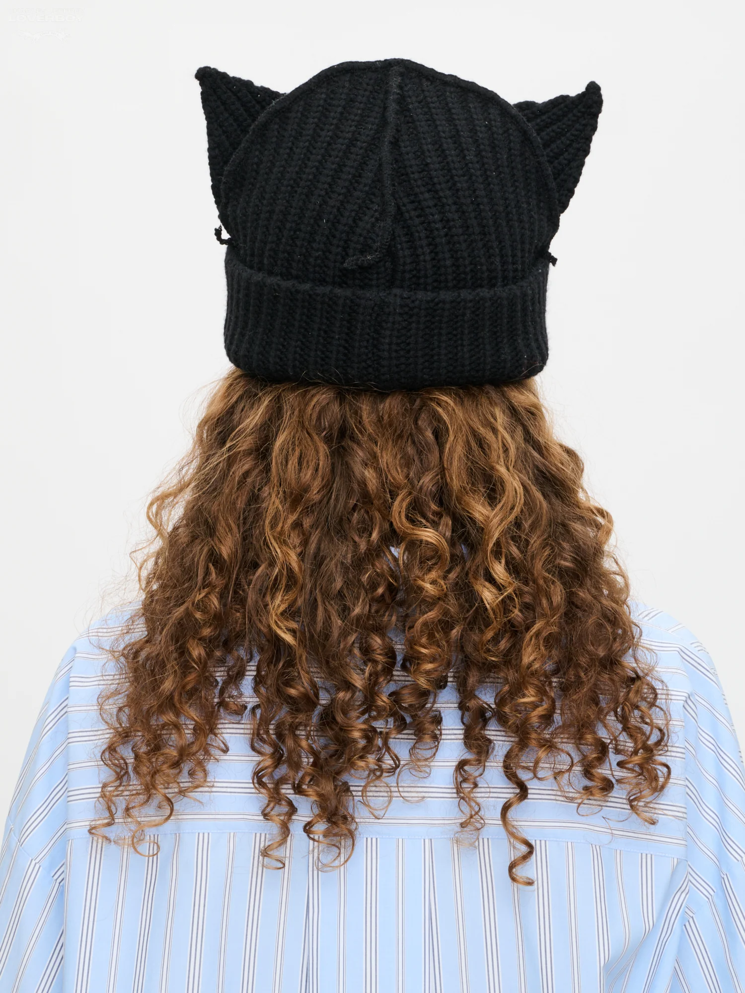 CHUNKY EARS BEANIE in BLACK - Image 4