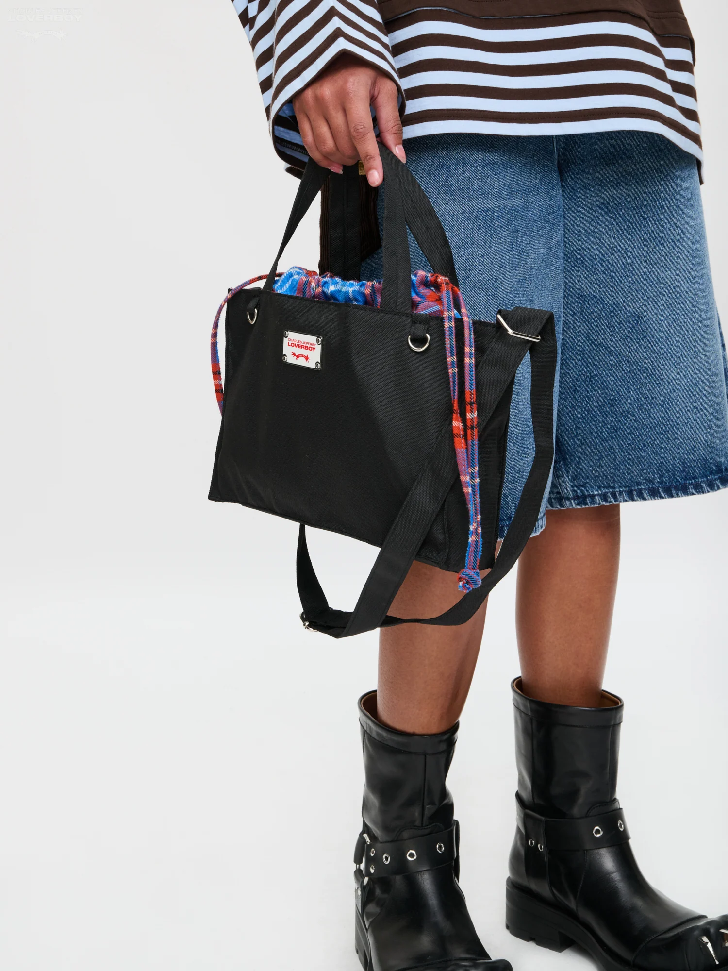 COLOUR BLOCK BABY SHOPPER in BLACK TARTAN - Image 3