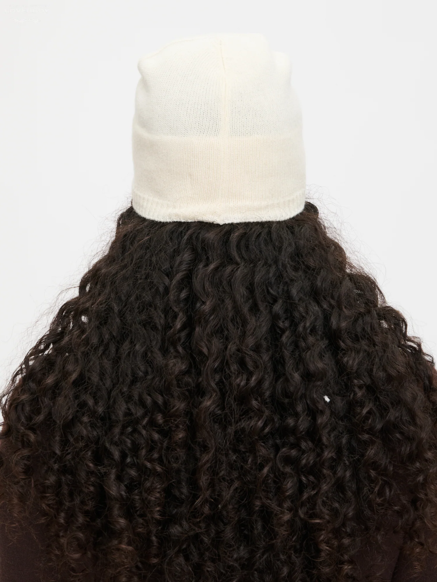 CREST RIB BEANIE in ECRU - Image 4