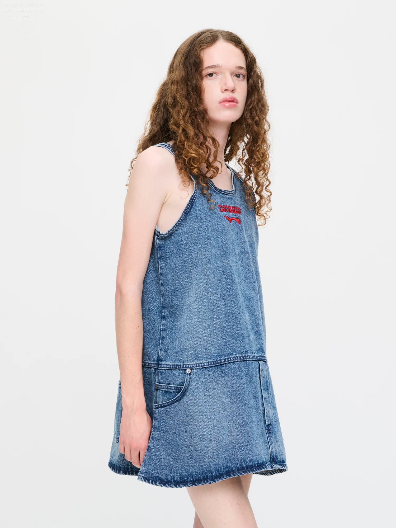 DENIM VEST DRESS in WASHED DENIM - Image 3