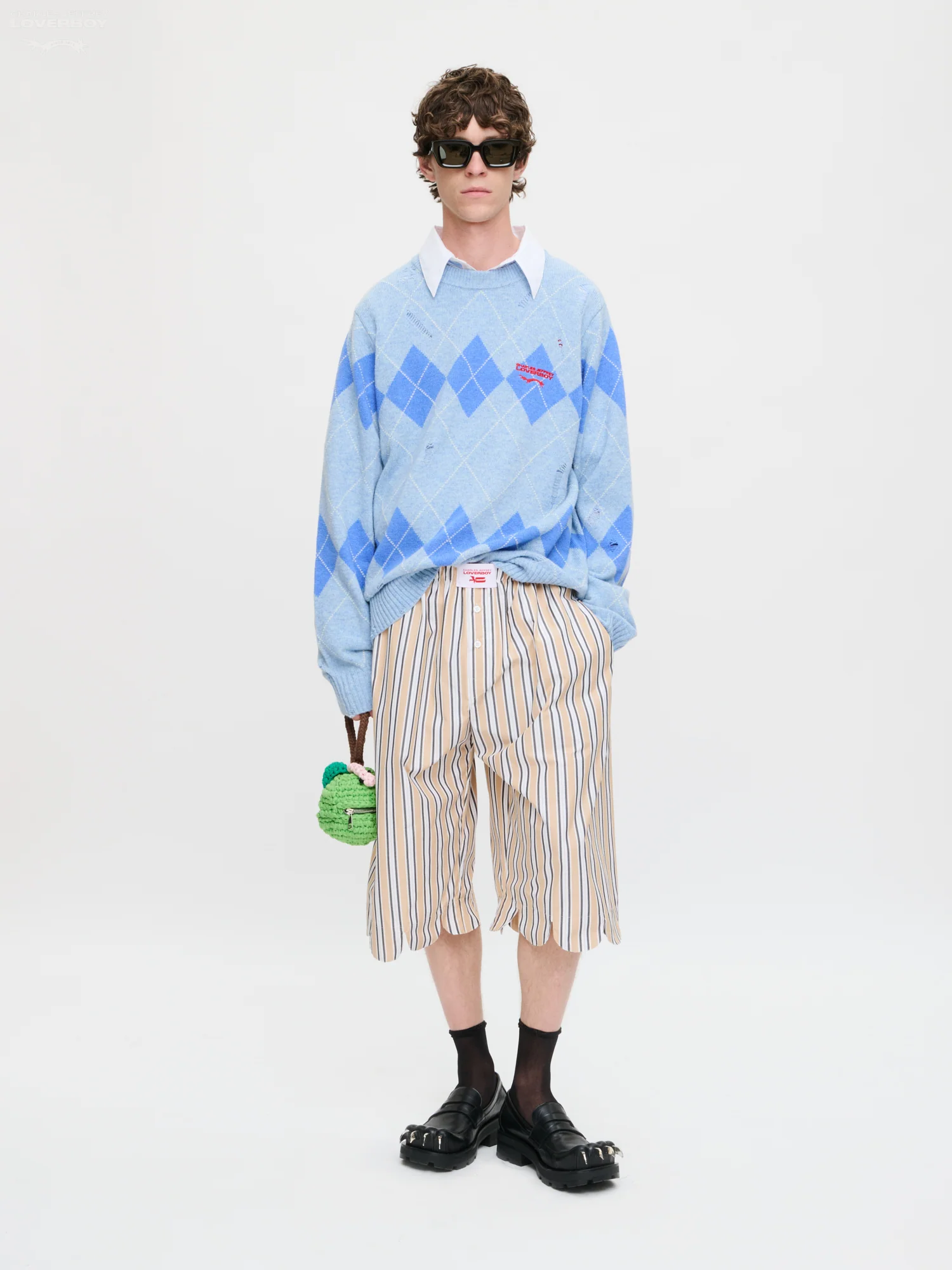 DISTRESSED ARGYLE SWEATER in LIGHT BLUE - Image 4