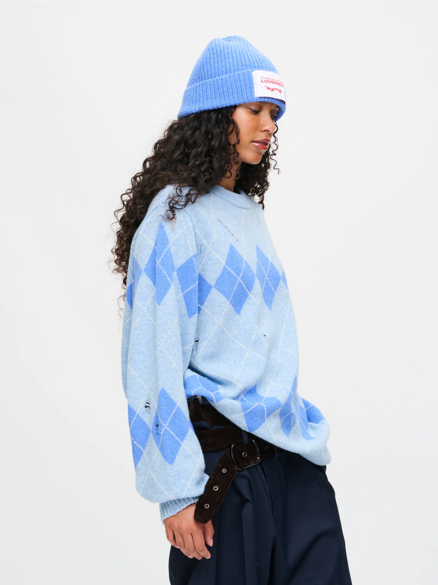 DISTRESSED ARGYLE SWEATER in LIGHT BLUE - Image 6