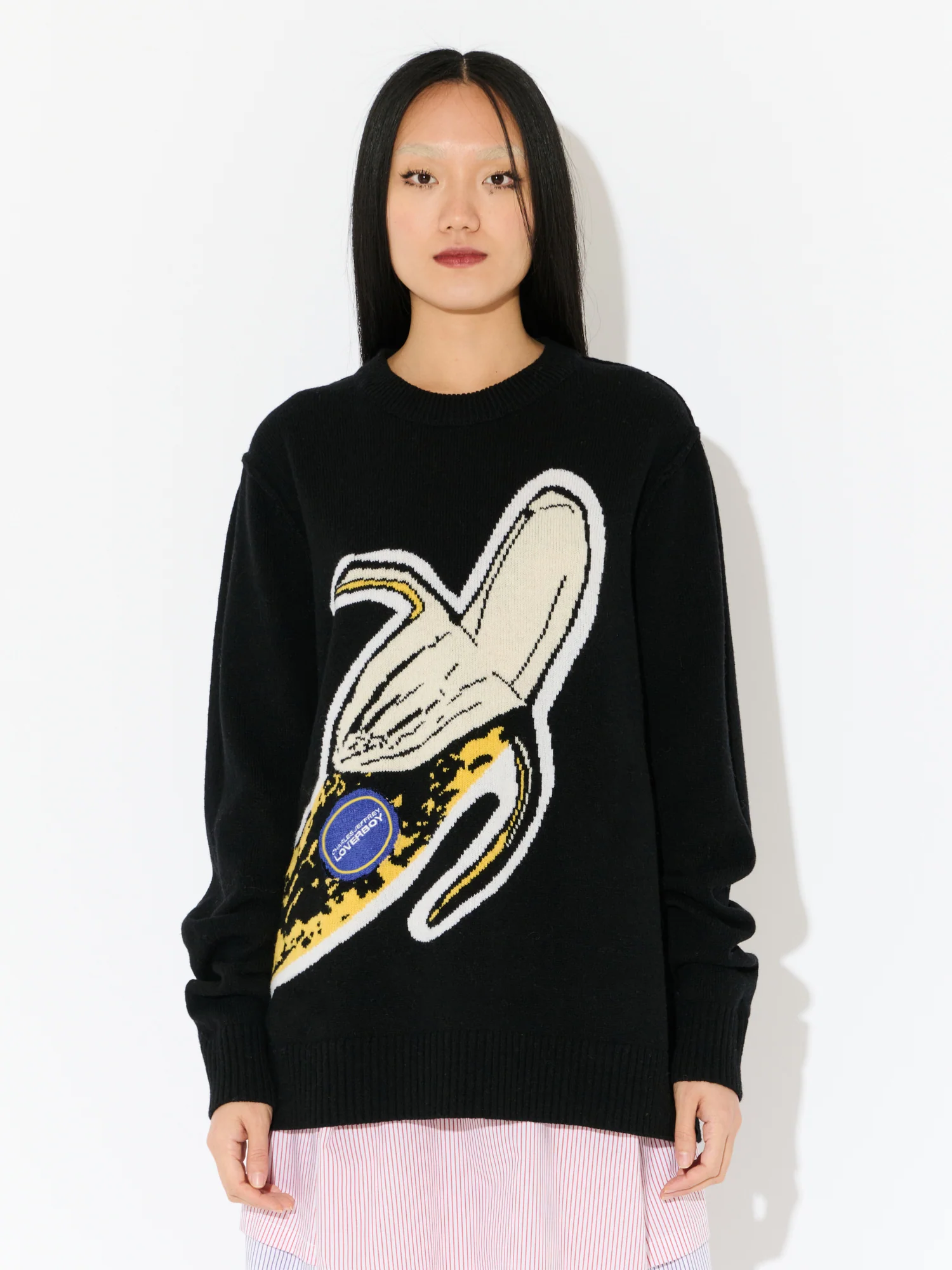 GRAPHIC JUMPER in BLACK YELLOW - Image 3