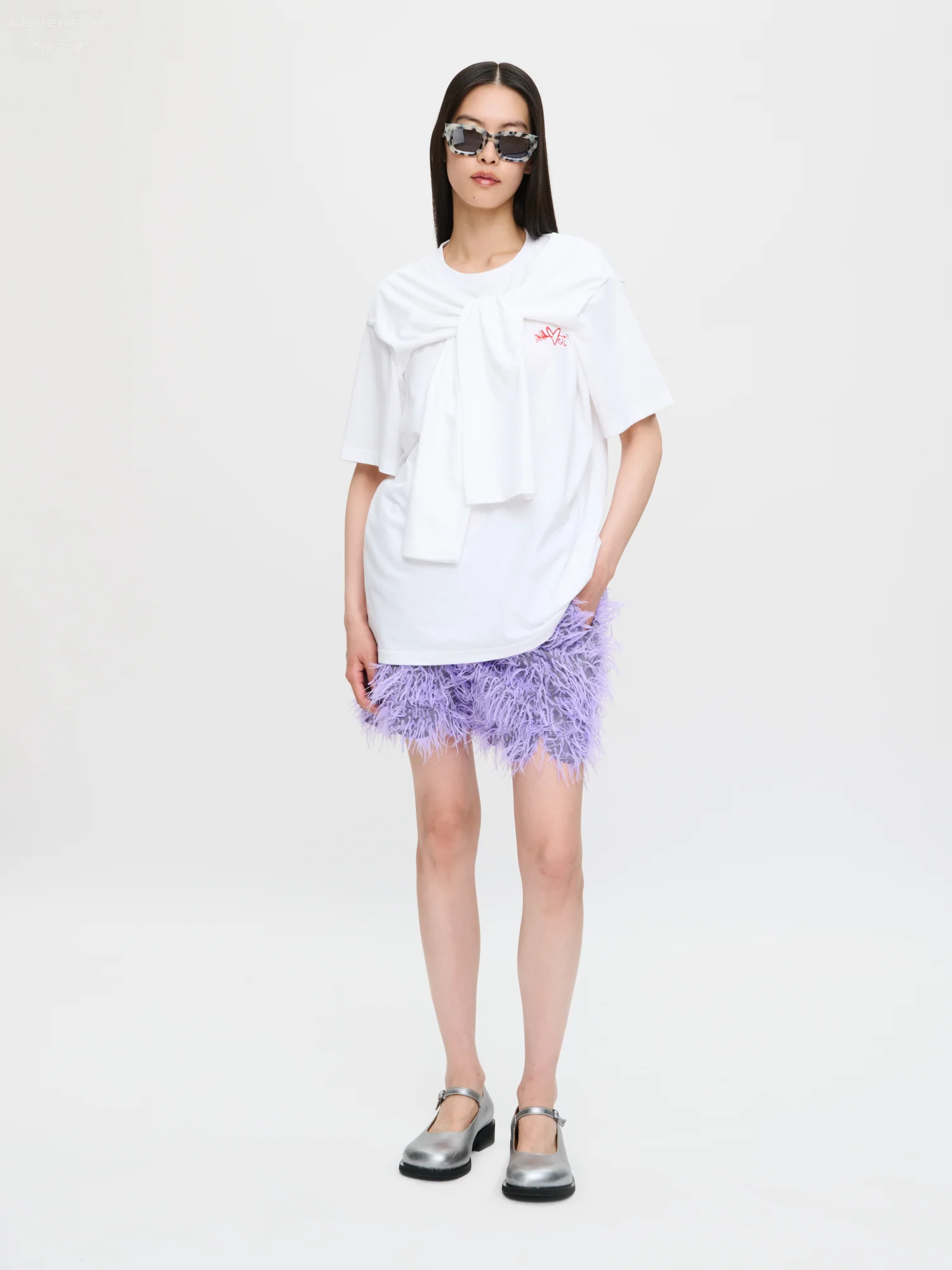 HOLD ME TEE in WHITE - Image 3