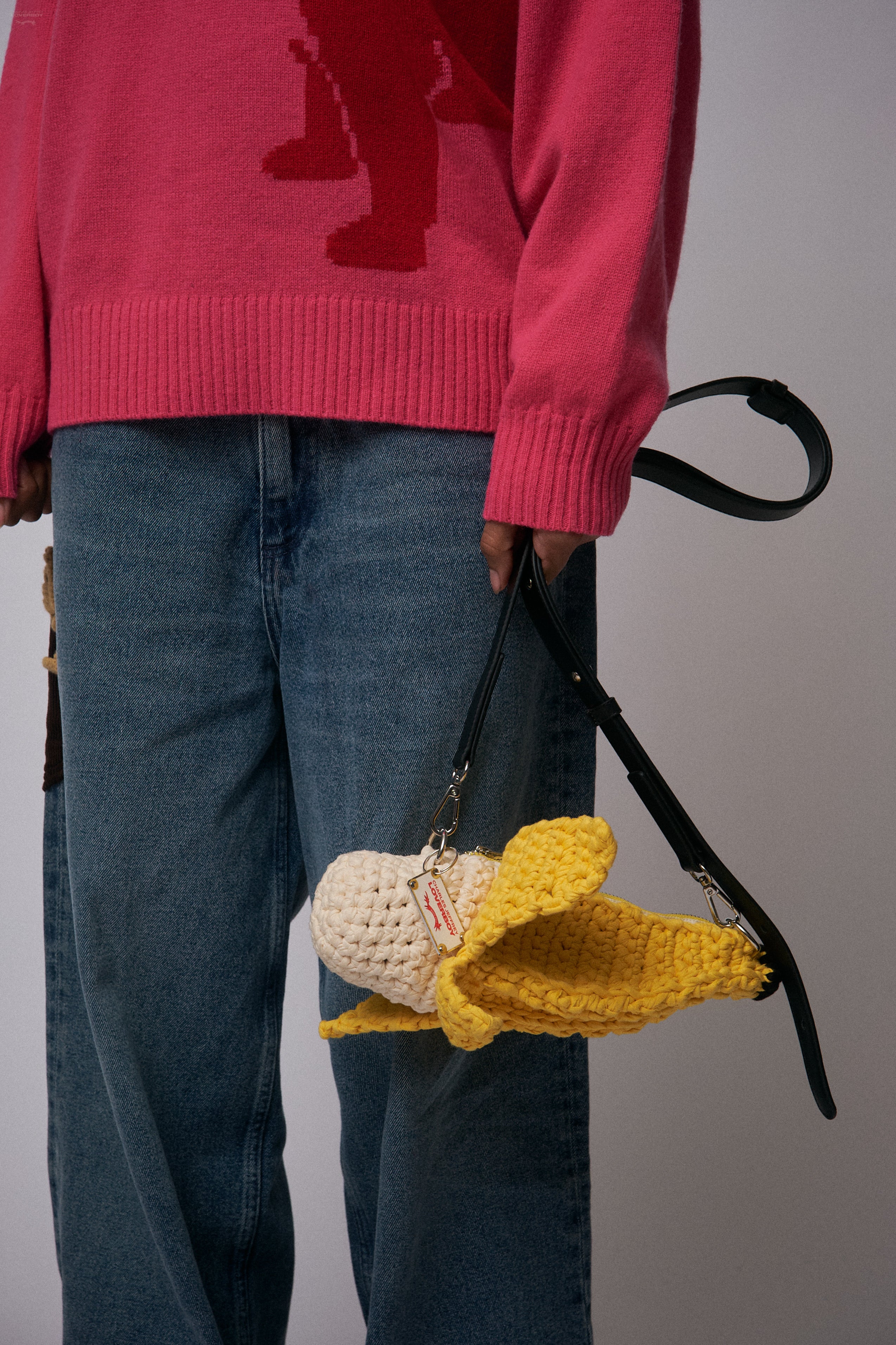 MINI BANANA BAG in YELLOW ECRU - Image 4