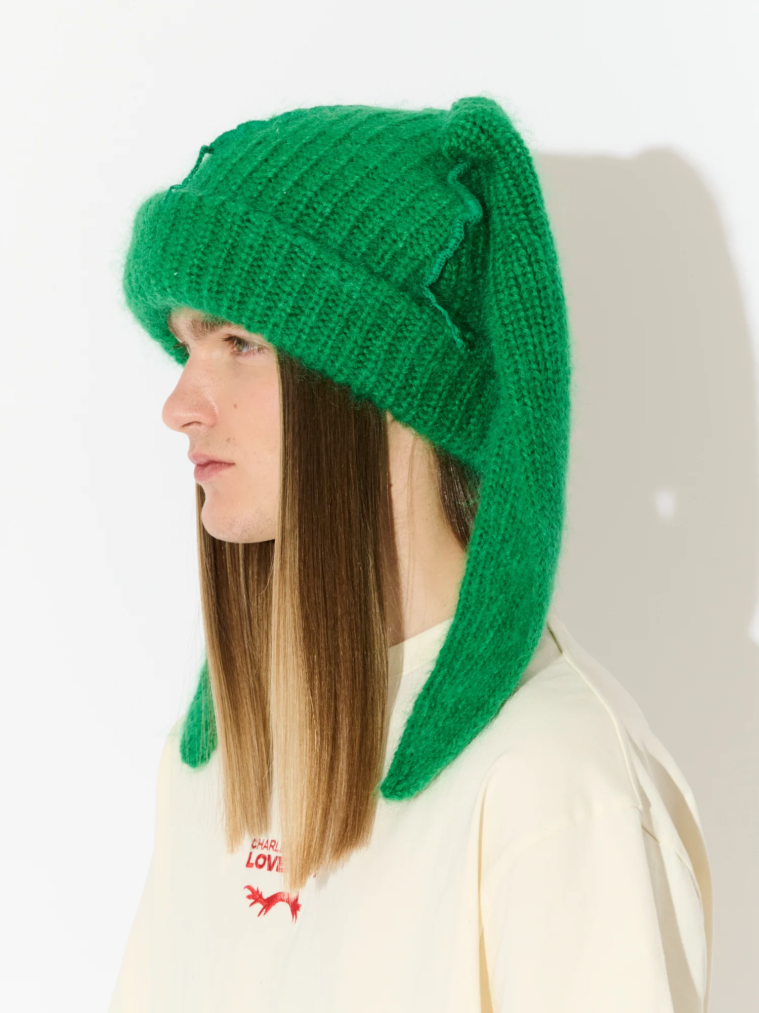 MOHAIR CHUNKY RABBIT BEANIE in GREEN - Image 3