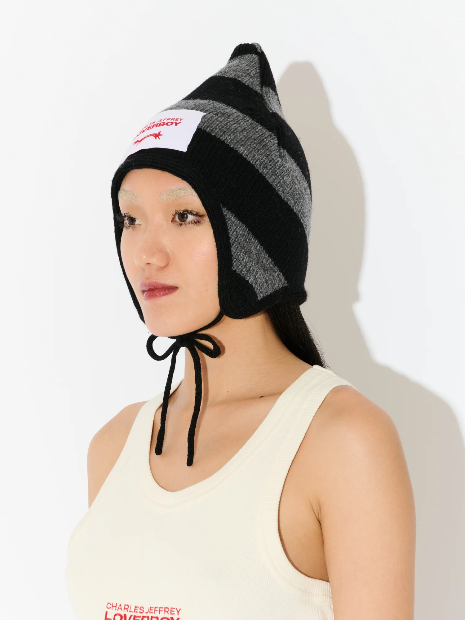 SPIKE BONNET in BLACK GREY - Image 3