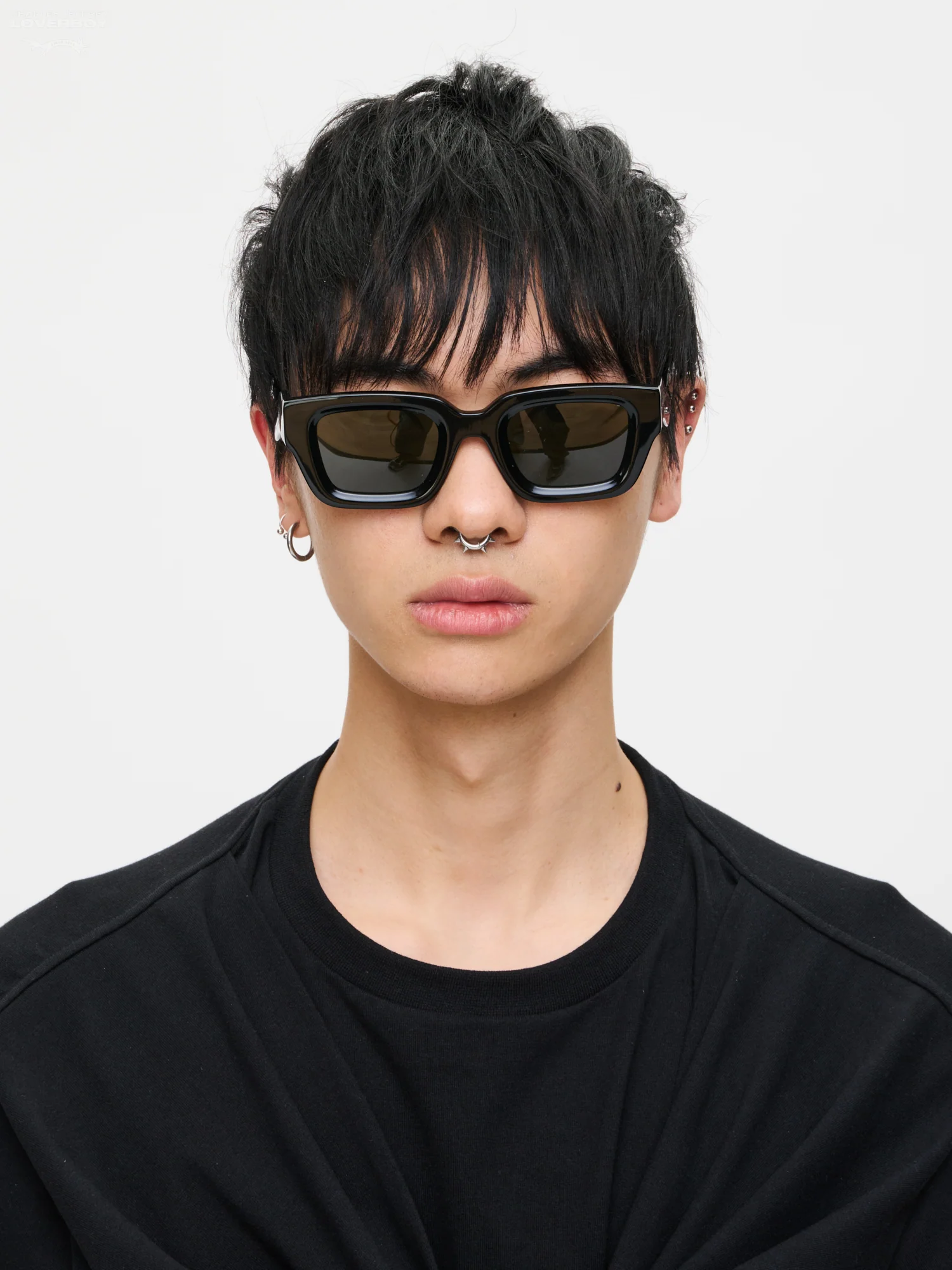 TOPSY TURVY SUNGLASSES in BLACK - Image 3